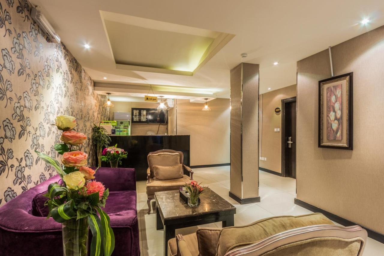 Al Muhaidb Al Diwan - Al Olaya Riyad Extérieur photo