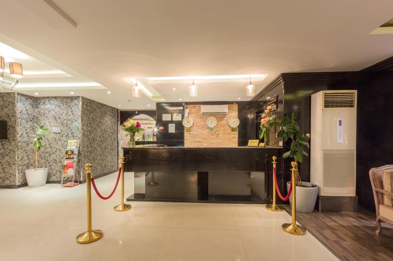 Al Muhaidb Al Diwan - Al Olaya Riyad Extérieur photo