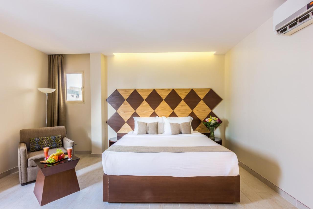 Al Muhaidb Al Diwan - Al Olaya Riyad Extérieur photo