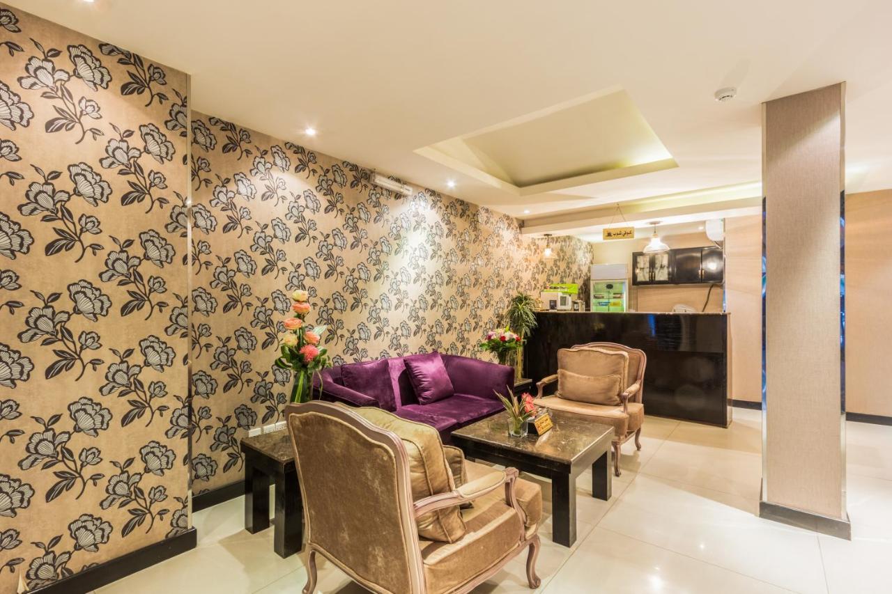 Al Muhaidb Al Diwan - Al Olaya Riyad Extérieur photo