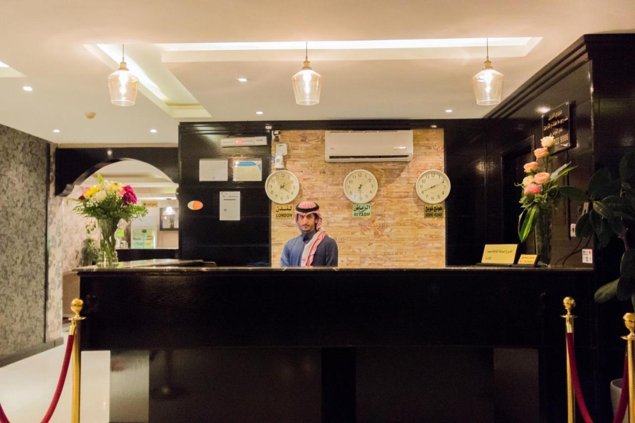 Al Muhaidb Al Diwan - Al Olaya Riyad Extérieur photo